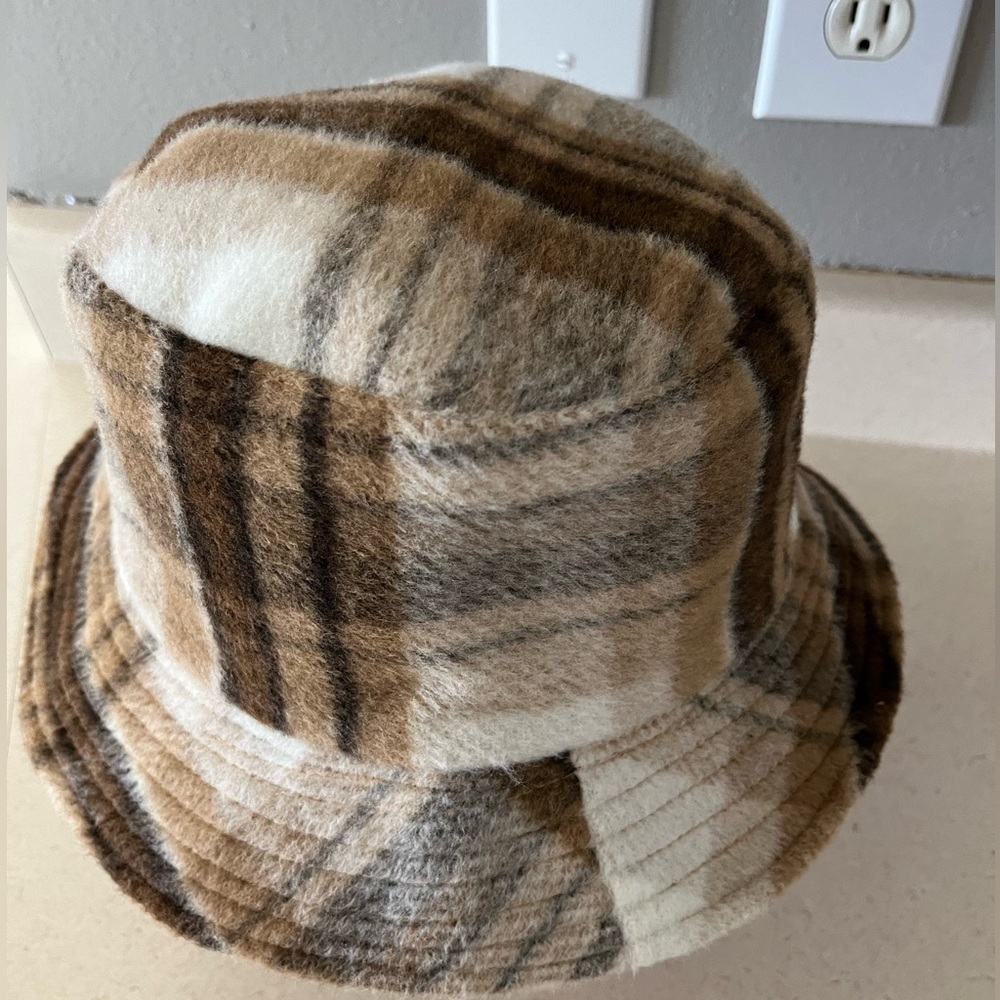 Plaid Bucket Hat in Tan and Brown